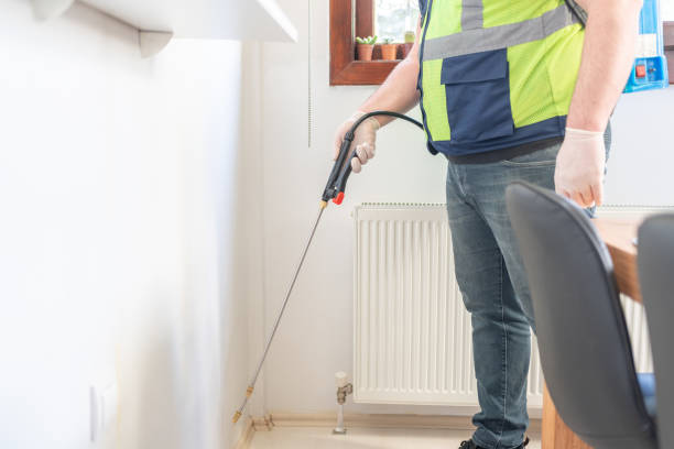Best Pest Prevention Services  in Laurens, IA